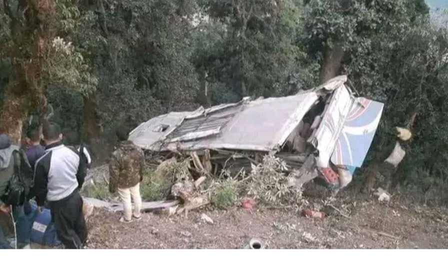 बागलुङ बस दुर्घटनामा मृतकको संख्या ८ पुग्यो, २४ घाइते