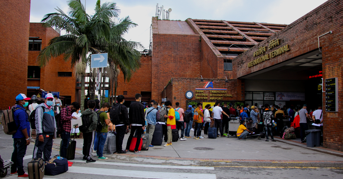 देशिक रोजगारीमा जानेको संख्या हालसम्मकै उच्च, दैनिक २३ सय नेपालीले छाडे देश